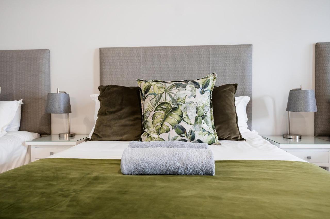 Villa Gracia Guesthouse Клерксдорп Экстерьер фото