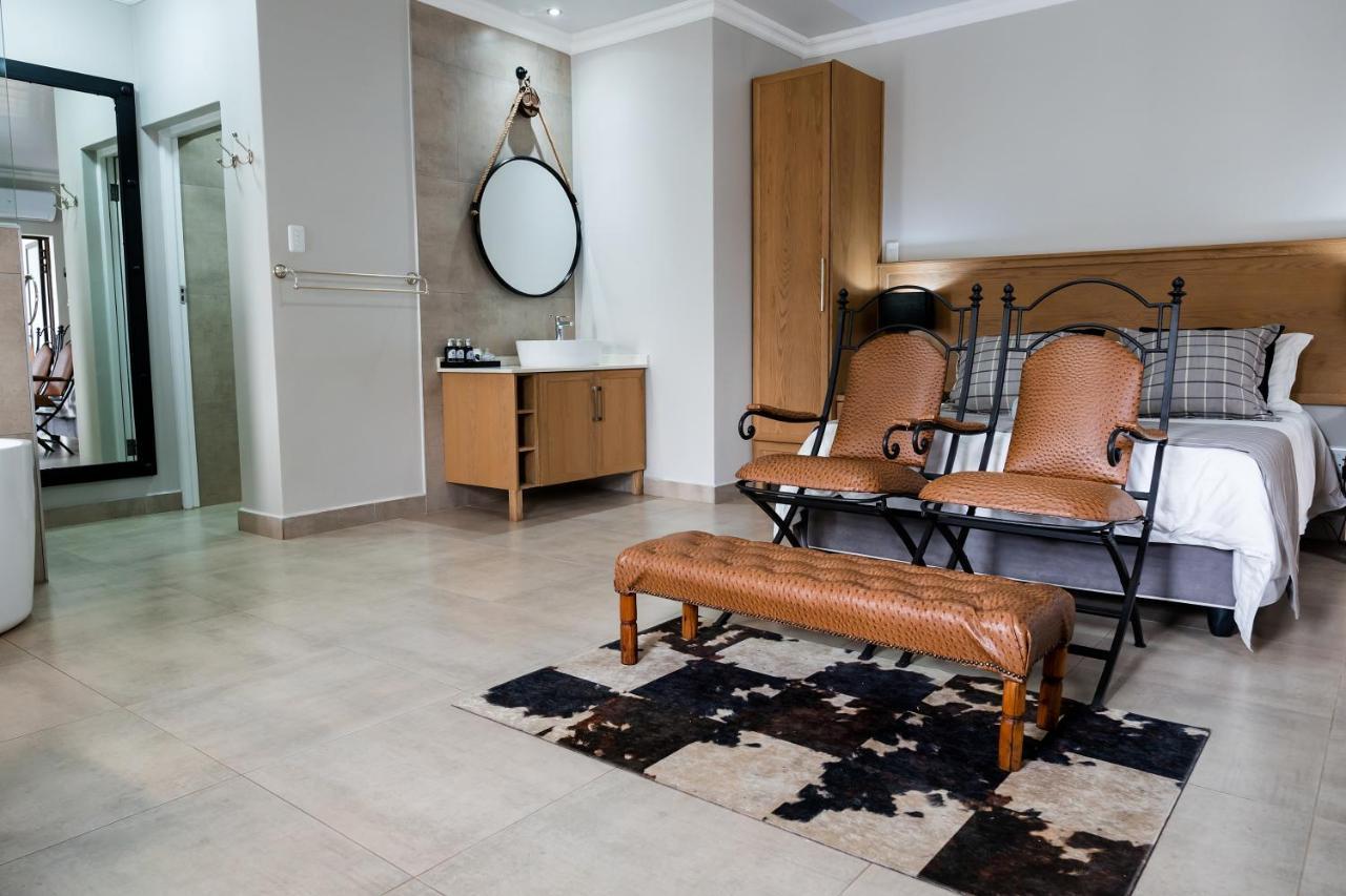 Villa Gracia Guesthouse Клерксдорп Экстерьер фото