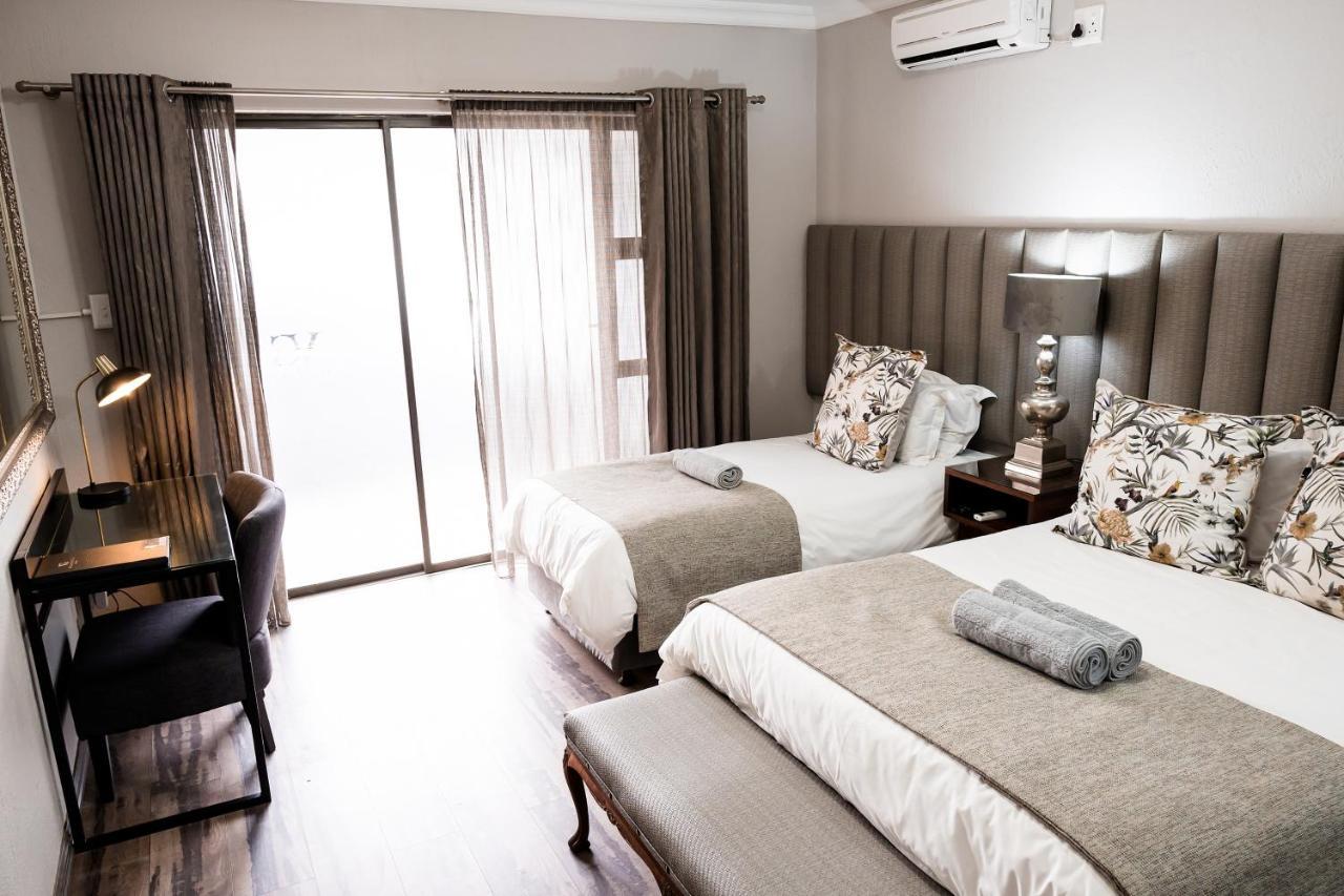 Villa Gracia Guesthouse Клерксдорп Экстерьер фото